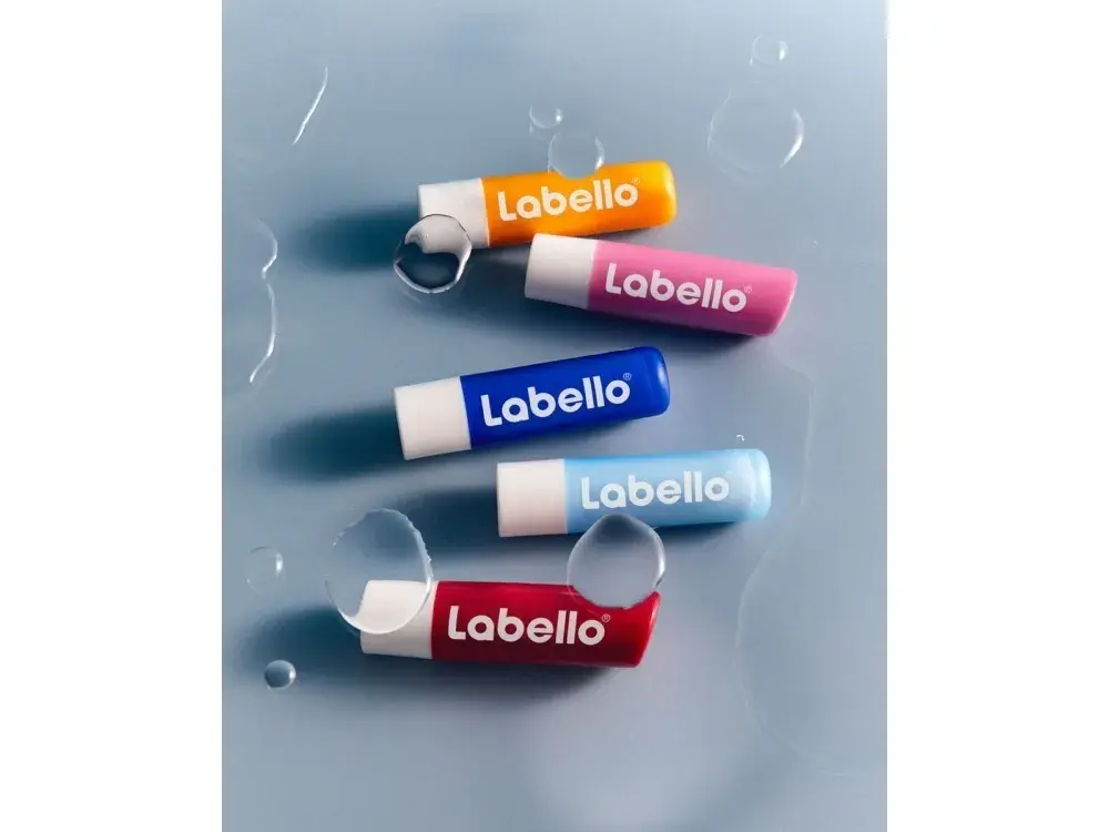 بالم لب مرطوبکننده لابلو Hydra Care وزن 4.8گرم - Image 4