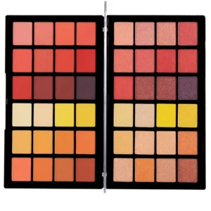 پالت سایه چشم رولوشن مدل Colour Book Cb03