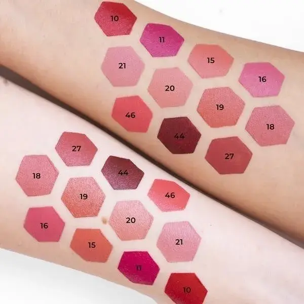 رژلب پیچی فارماسی مدل True Color - Image 2